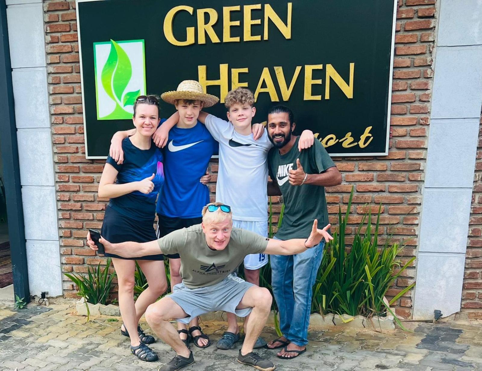 Green Heaven Resort Kandy Eksteriør billede